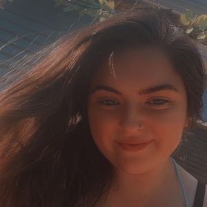 Meet your Posher, Niki